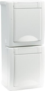 EGB Pacific FR Schuko-Steckdose 2-fach senkrecht weiß IP54 90591186-DE