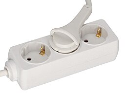 3-fach EGB Steckdose mit Flachstecker 3x1,5 weiß 3m EAN 4027236046431